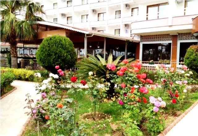 Ideal Beach Hotel Kargicak  Exterior photo